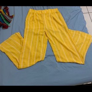 1 HOUR FLASH SALE Stripped yellow pants